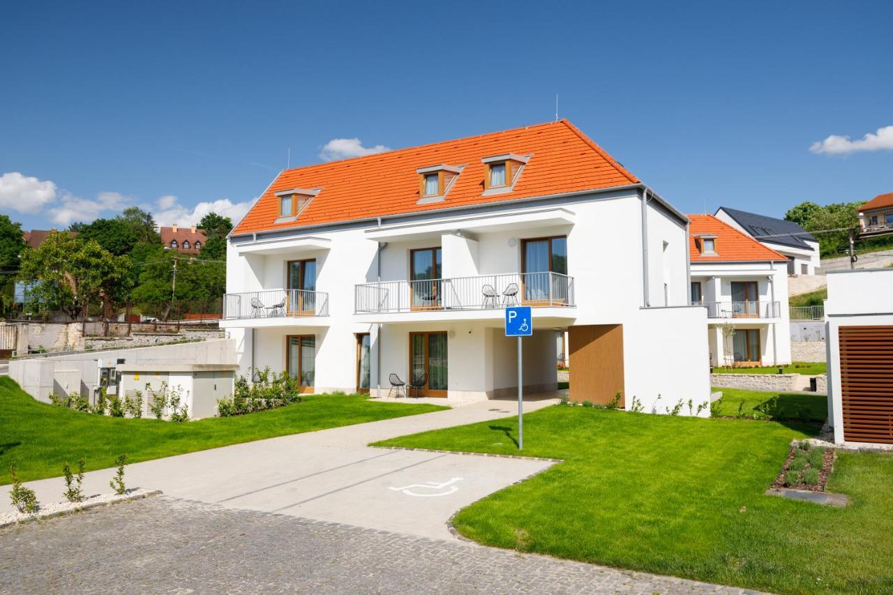Hotel Historia Malomkert Veszprém Exterior foto