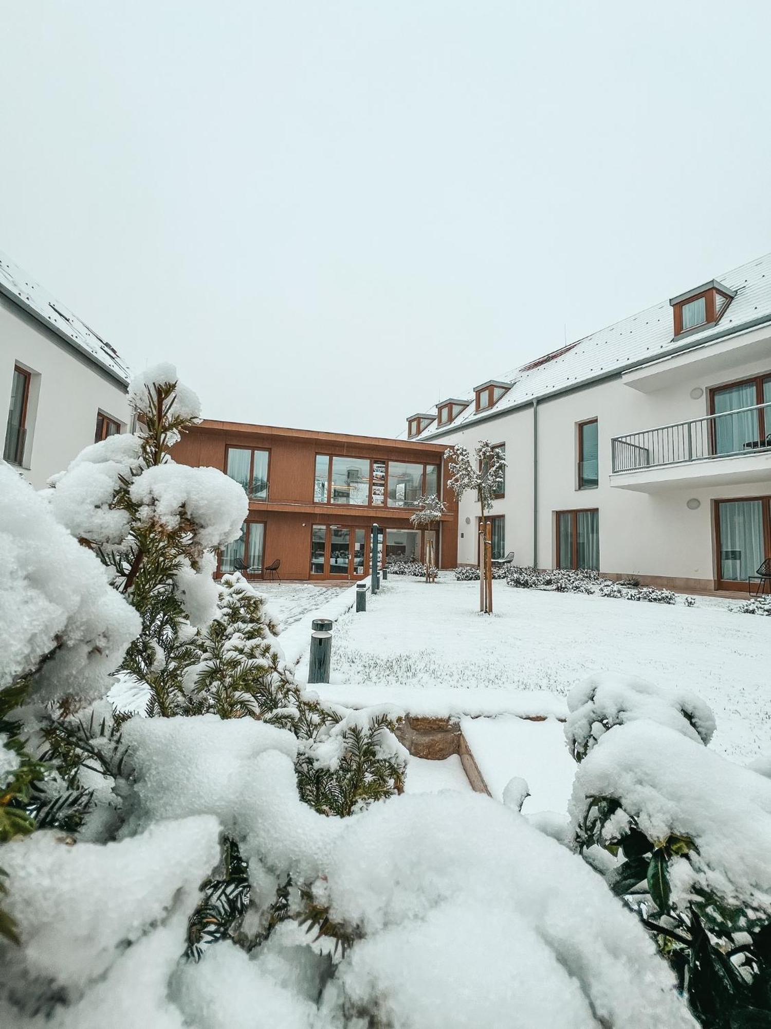 Hotel Historia Malomkert Veszprém Exterior foto